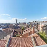Black Friars - Properties Unique
